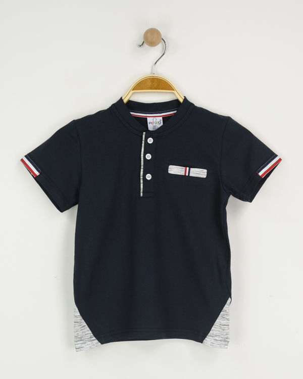 Picture of YF562 BOYS COTTON TOP WITH THREE BUTTONS